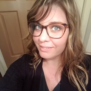 Meet your Posher, Savannah